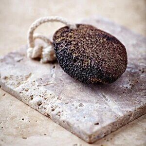 Me Mother Earth Lava Pumice Stone New In Package
